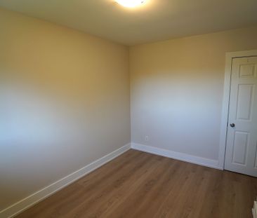 For Lease - 20 Sunrise Drive Unit# UPPER, Kitchener, Ontario - Photo 2