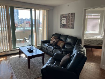 Unit 617, 1121 - 6 Avenue SW, Calgary AB - Photo 3