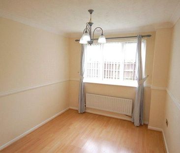 4 bedroom detached house to rent - Photo 6