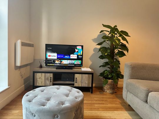 2 Bed Flat, Zenith, M3 - Photo 1