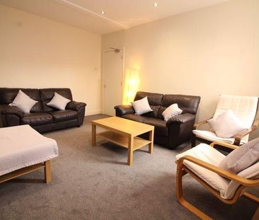 5 bedroom maisonette to rent - Photo 1