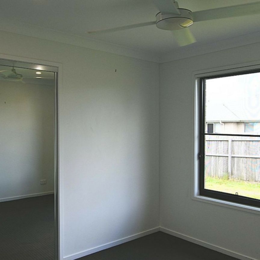 MODERN, LOW-MAINTENANCE LIVING IN SOUGHT-AFTER KALKIE - Photo 1