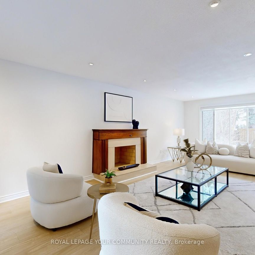 For Lease - 170 Garden Avenue, Richmond Hill, Ontario - Photo 1