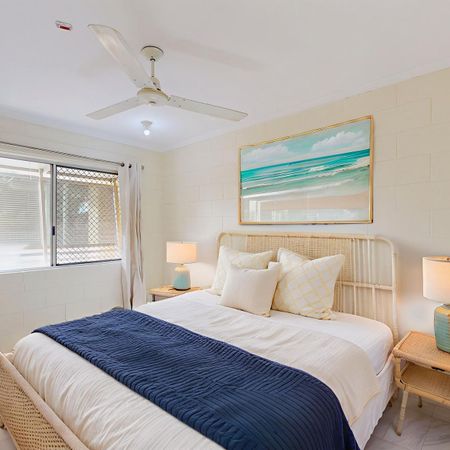 Tidy Home on Large Block! - Photo 4