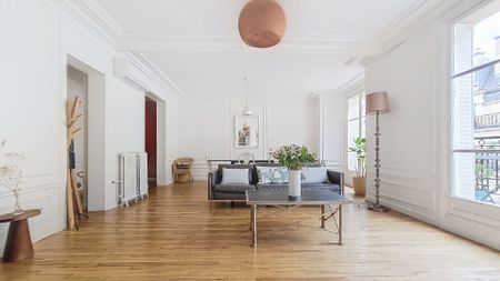 APPARTEMENT 5P - PARIS 16 - Photo 2