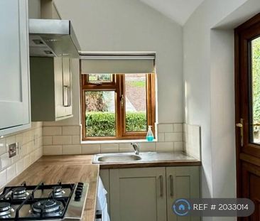 2 bedroom terraced house to rent - Photo 3