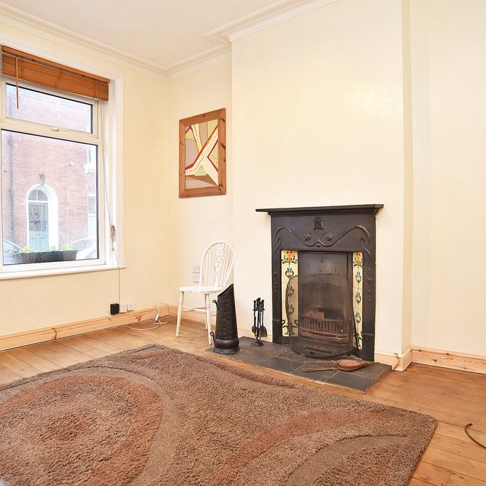 Chatsworth Road, Harrogate, HG1 5HX - Photo 1