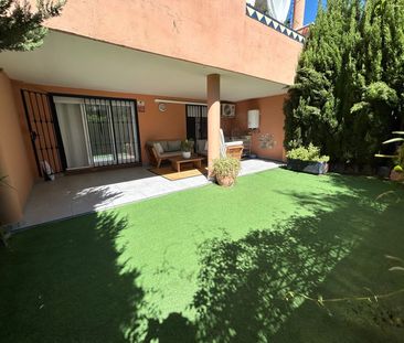 Alquiler de piso en Calle la Hacienda, 4 - Photo 4