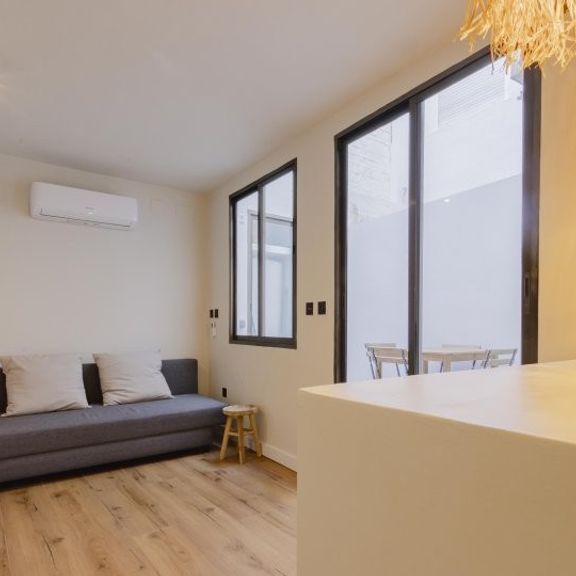 2 room luxury Apartment for rent in Valencia - Photo 1