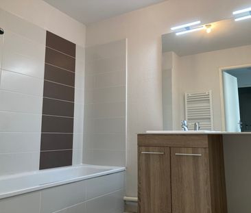 Location Appartement 3 pièces 66m² TOULOUSE 31200 - Photo 4
