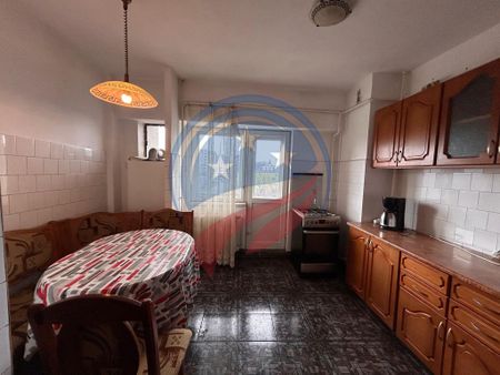 Apartament 3 camere decomandat de inchiriat pe Calea Seve... - Photo 4