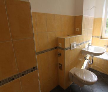 Moderne Familienwohnung in einem ruhigen und grünen Umfeld - Photo 2