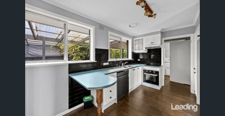 Mckell Avenue Delight! - Photo 5