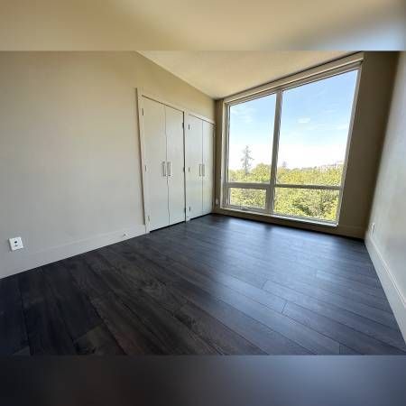 1008 680 Seylynn Crescent - Photo 1