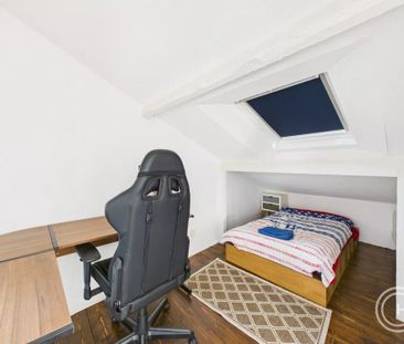 2 PIECES MEUBLE EN DUPLEX - 10 RT SAINT PIERRE DE FERIC - ST PIERRE... - Photo 5