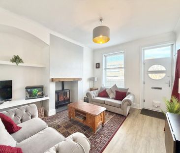 2 bedroom terraced house to rent - Photo 3