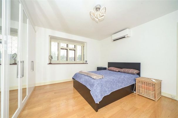4 bedroom semi-detached house to rent - Photo 1