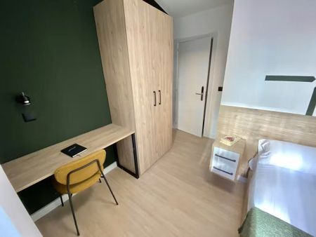 Calle de la Oca, Madrid, Community of Madrid 28025 - Photo 3