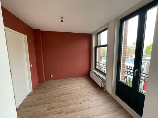 Madurastraat 40-3, Timorpleinbuurt-Noord, 1094GN, Amsterdam - Foto 1