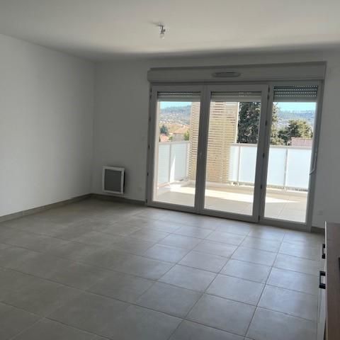 Location Appartement 3 pièces 62m² BRIGNOLES 83170 - Photo 1