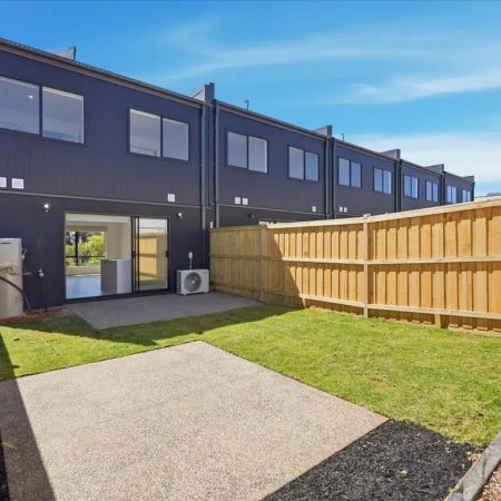 HOME FOR RENT IN BACCHUS MARSH - Photo 5