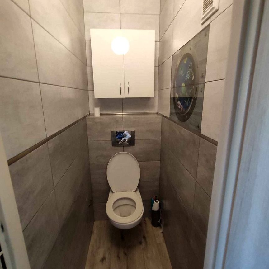 Pokój, ul. Bezpieczna - Photo 1