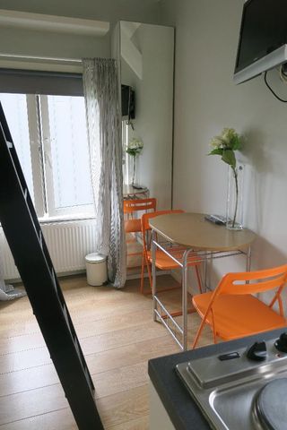 Möbliertes Studio in Brüssel Schuman, EU District - Photo 2