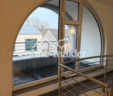 Penthouse mit großzügiger Dachterrasse Innenstadt – 2 Zi, EBK, TG, ... - Photo 2