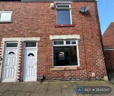 2 bedroom terraced house to rent - Photo 4