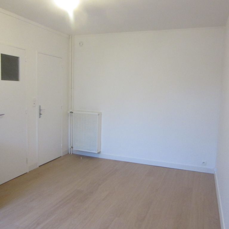 Location Appartement 1 pièce 17m² RENNES 35700 - Photo 1
