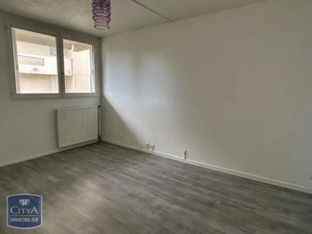 Appartement à louer 4 pièces 83.7m² - Photo 2