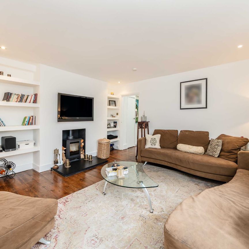 St Anns Villas, Holland Park, W11, London - Photo 1