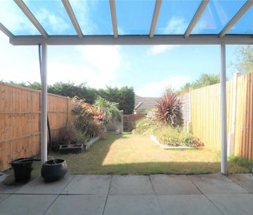 3 bedroom terraced house to rent - Photo 1