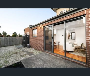 3/13 Wembley Road, Fawkner, Vic 3060 - Photo 2