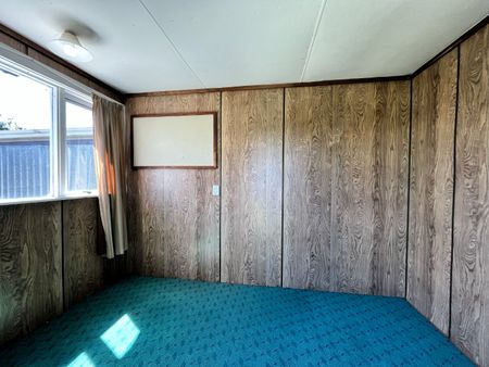 Portsmouth Road, Flaxmere - Photo 5