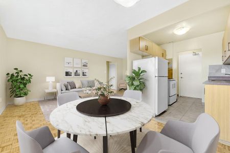 For Lease - 345 Lakeshore Road Unit# 707, Mississauga, Ontario - Photo 3
