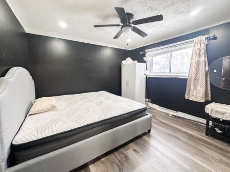 For Lease - 380 Arbor Court Unit# Main floor, Oshawa, Ontario - Photo 5