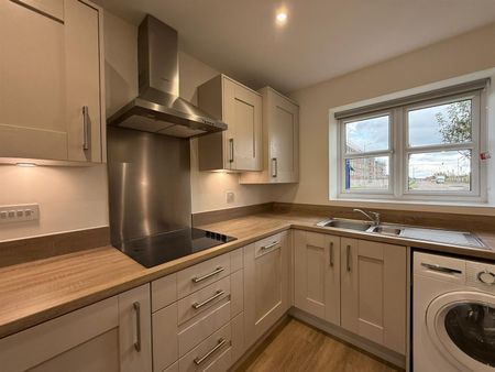 3 Bedroom House To Rent - Photo 3