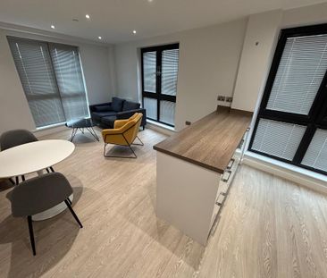 2 bedroom apartment to rent - Photo 3