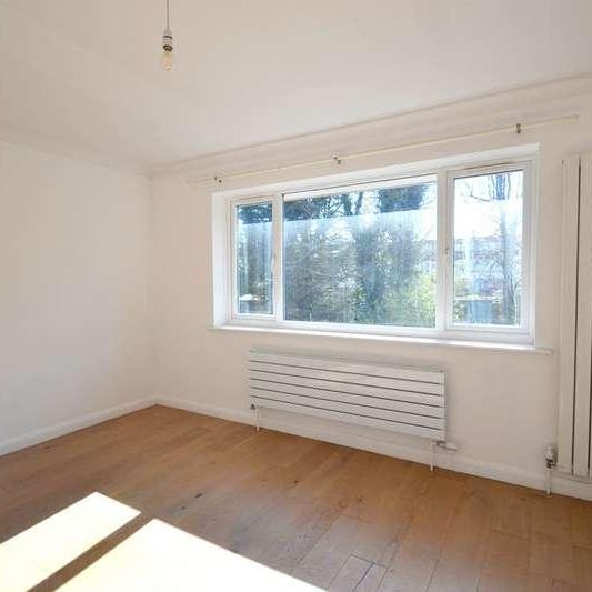 Harestock, SO22 - Photo 1