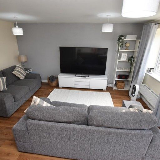 3 BED Town house To rent - Photo 1