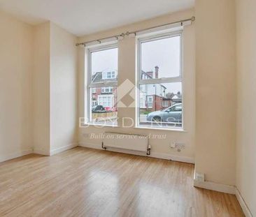 Wellesley Road, Clacton On Sea, CO15 - Photo 4