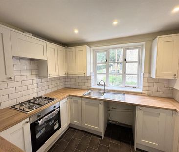 2 bedroom semi-detached house to rent - Photo 1