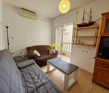 COZY APARTMENT IN TORREVIEJA WITH 1 BEDROOM AND 1 BATHROOM - Photo 5