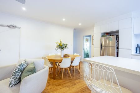 4/6 Nicklin St, Coorparoo QLD 4151 - House For Rent | Domain - Photo 4