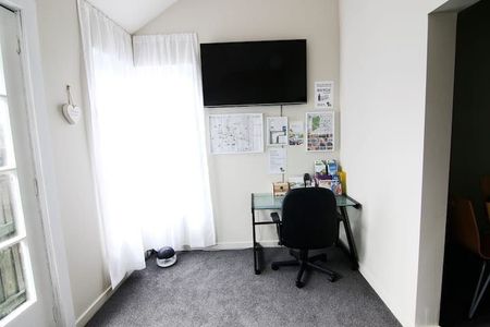 House in central city with space for business. - Photo 5