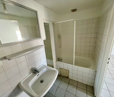 Location Appartement 1 pièce 34m² VALENCE 26000 - Photo 4