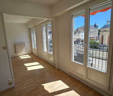 Location Appartement 4 pièces 74m² FONTAINEBLEAU 77300 - Photo 3