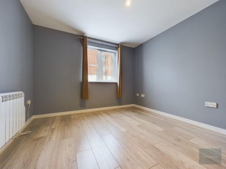 Blease Close, Staverton, Trowbridge, Wiltshire, BA14 - Photo 4