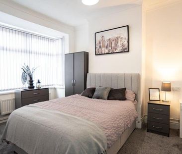 1 bedroom in a house share to rent - Photo 6